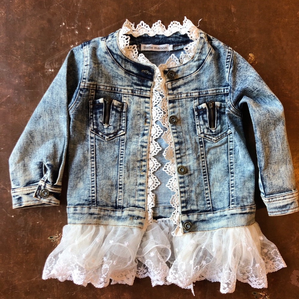 Boutique acid wash lace trimmed jean jacket